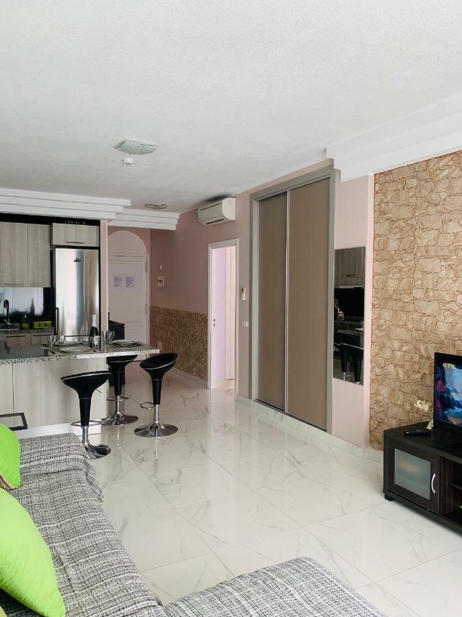 Orlando Apartment Адехе Екстериор снимка