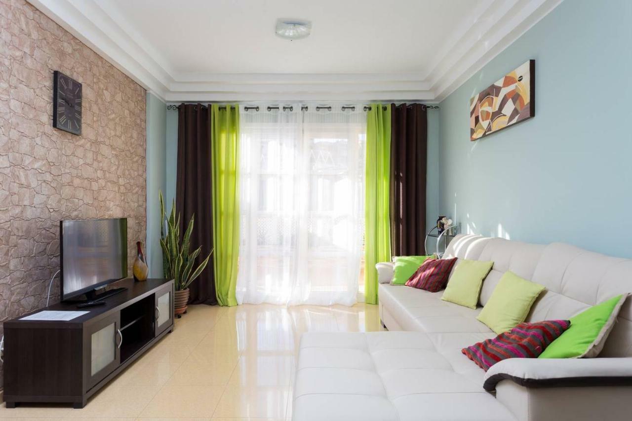 Orlando Apartment Адехе Екстериор снимка