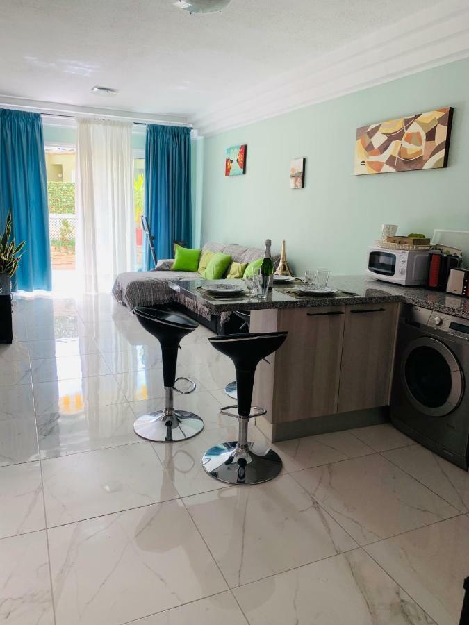 Orlando Apartment Адехе Екстериор снимка