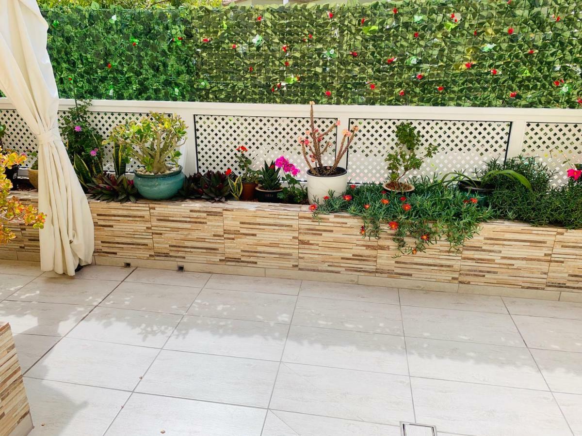 Orlando Apartment Адехе Екстериор снимка